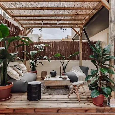 Mwitu - 2 Bedroom And Balcony In Poblenou Apartment