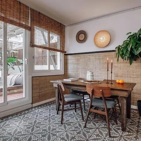 Apartment Mwitu - 2 Bedroom And Balcony In Poblenou Barcelona